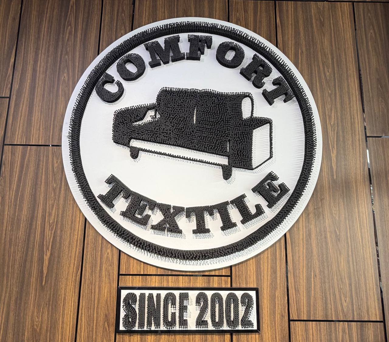 Comfort Textile — 2002-yildan, O‘rikzor savdo maydoni