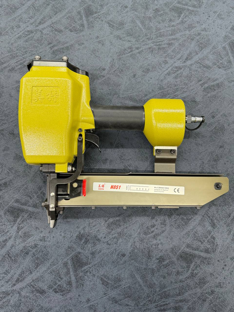 Stepler 851 Meite